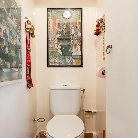 Apartment Veeve - Overlooking The Seine On Ile De La Cite